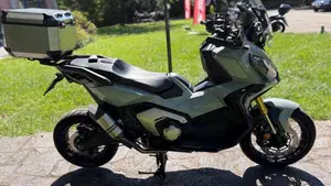 Honda X-ADV 750 DCT Gravel (2021 - 24)  (5)
