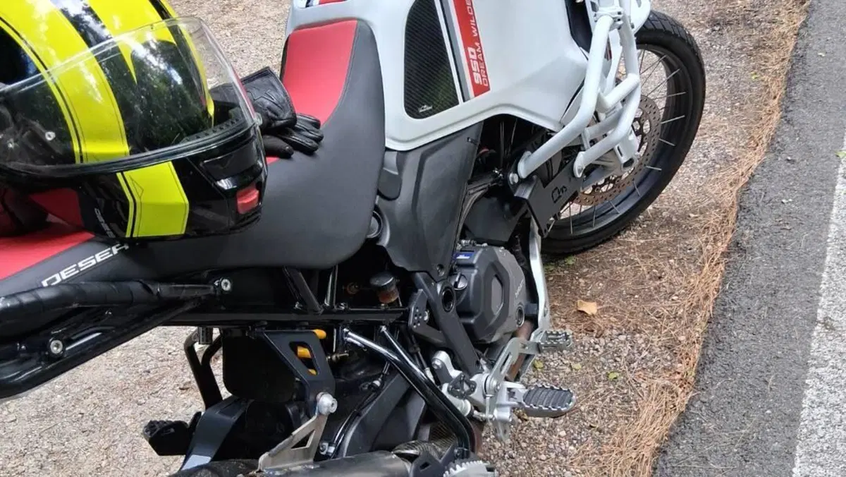 Ducati DesertX (2022 - 25)  (3)