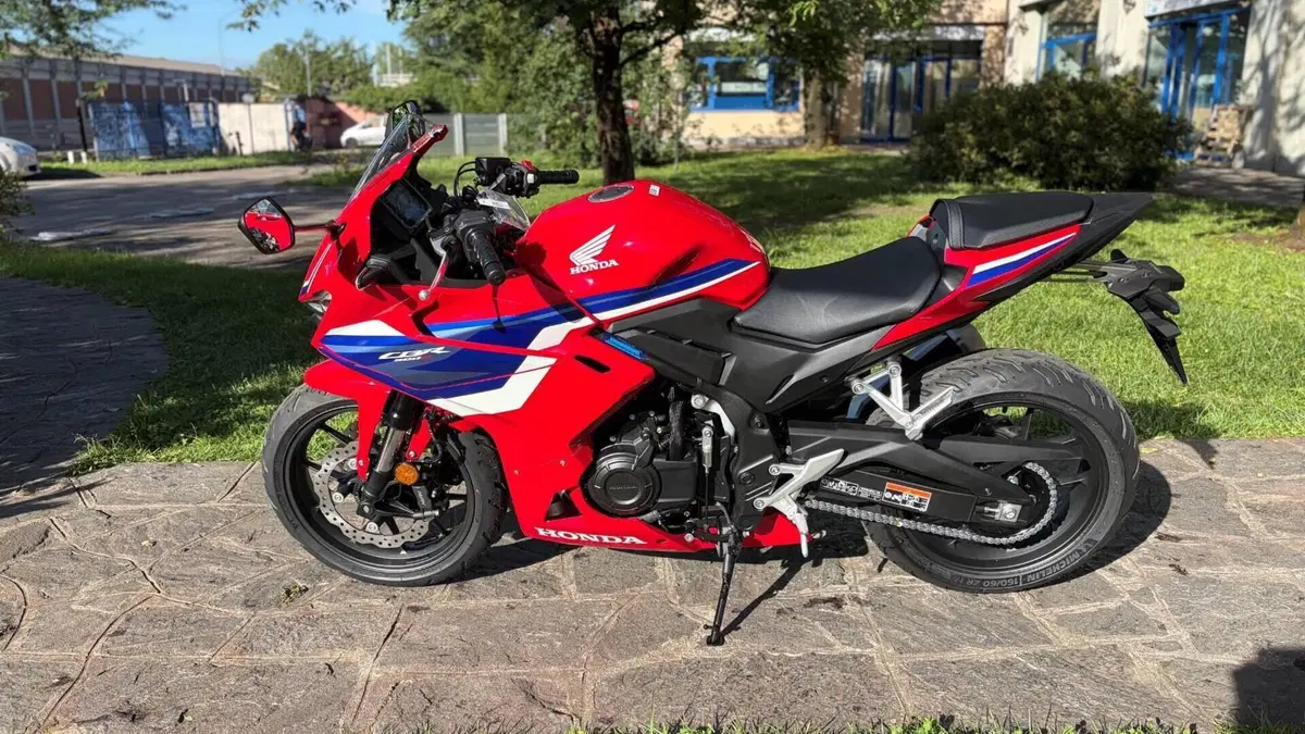 Honda CBR 500 R (2026) 