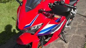 Honda CBR 500 R (2026)  (3)