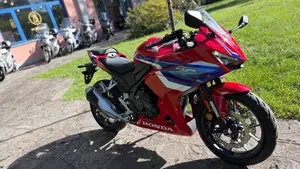 Honda CBR 500 R (2026)  (4)