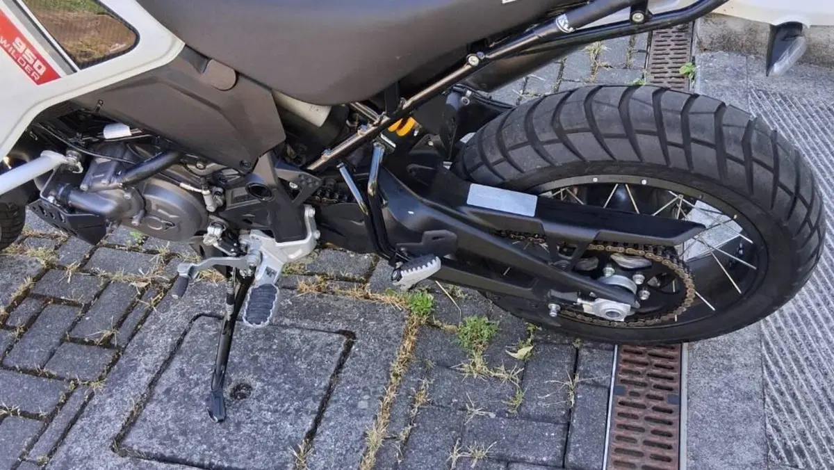 Ducati DesertX (2022 - 25)  (10)