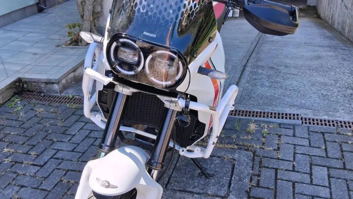 Ducati DesertX (2022 - 25)  (11)
