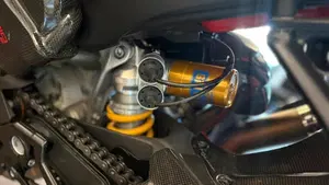 Ducati Streetfighter V4 S (2023 - 24)  (7)