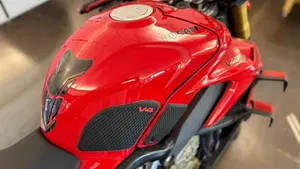 Ducati Streetfighter V4 S (2023 - 24)  (11)