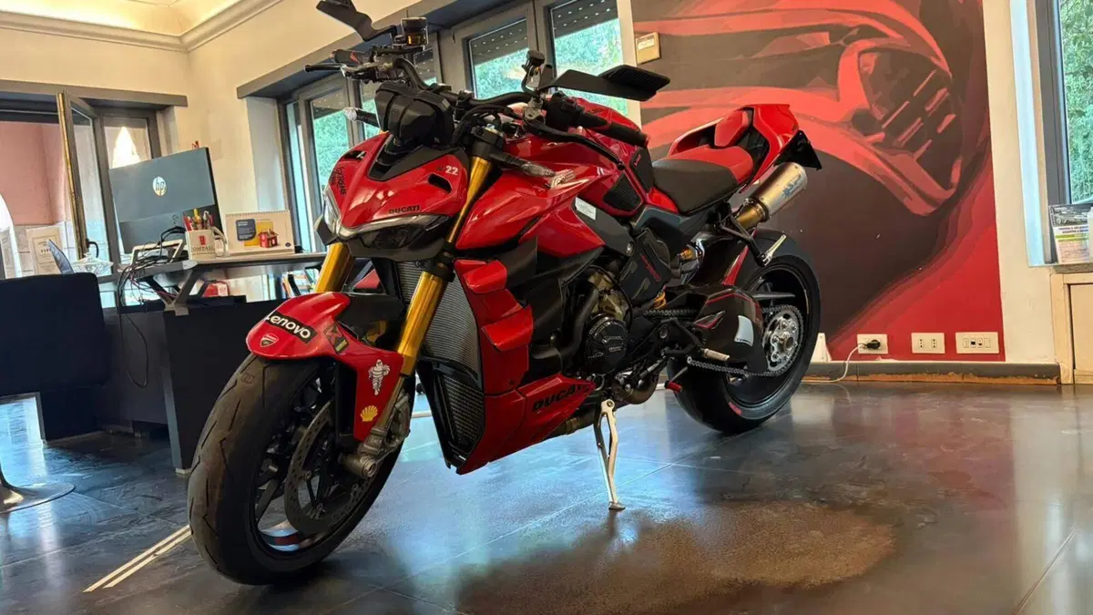 Ducati Streetfighter V4 S (2023 - 24)  (14)