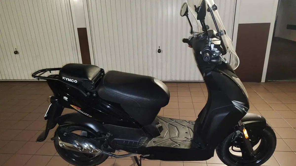 Kymco Agility 50 4T (2005 - 06)  (2)