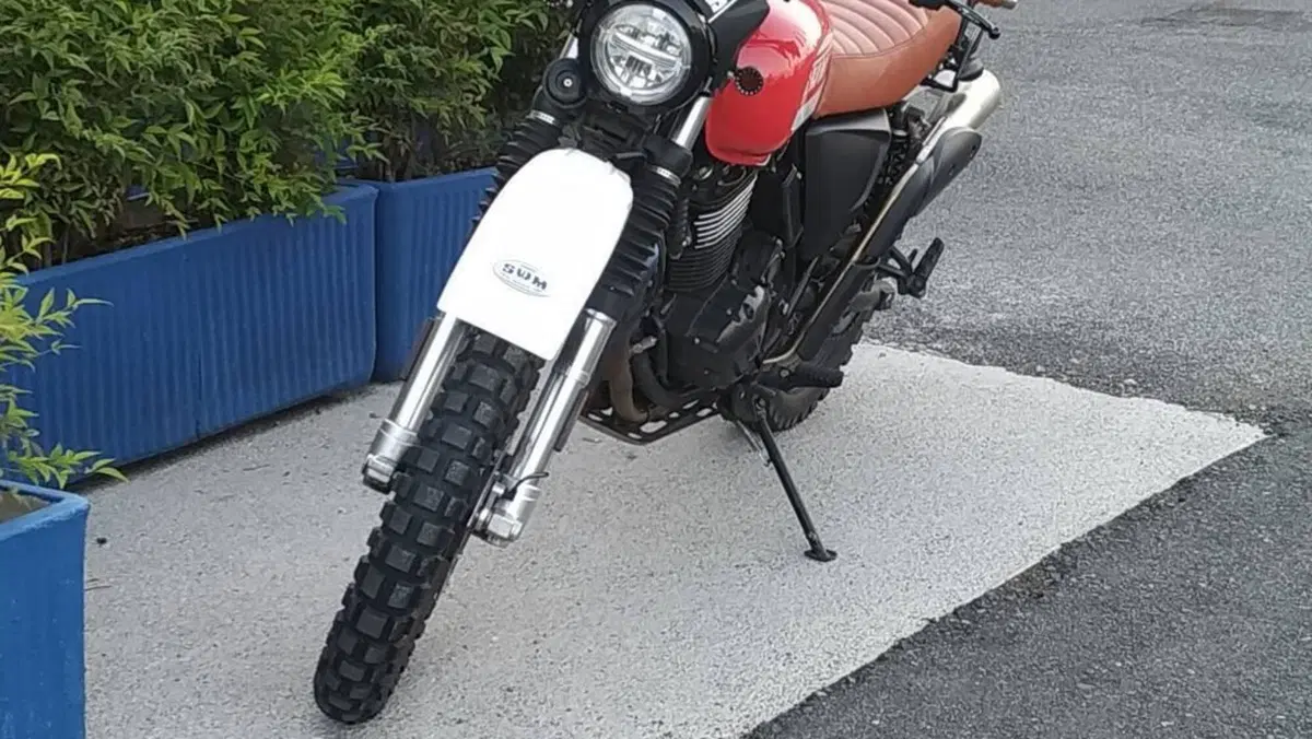 Swm Six Days 440 (2018 - 20) 