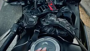 Yamaha YZF R3 (2025 - 26)  (6)
