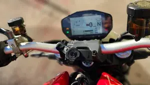 Ducati Monster 1200 (2017 - 21)  (2)