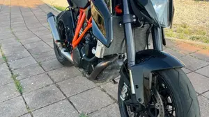 KTM 1290 Super Duke R SE ABS (2016)  (3)