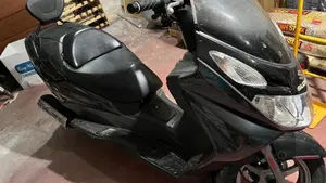 Suzuki Burgman UH 150 (2002 - 06)  (4)