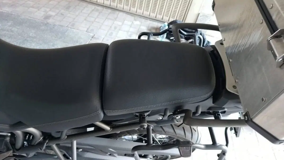 Triumph Tiger 800 XCx (2015 - 17)  (5)