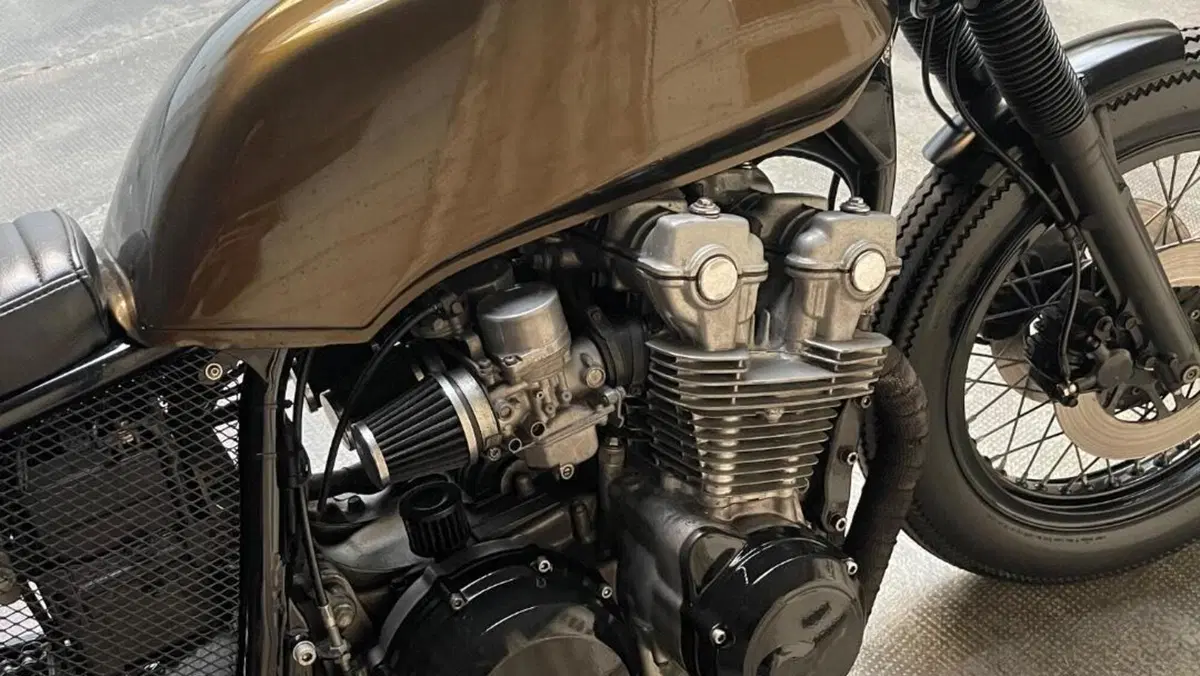 Honda CB 750 (1980 - 84) FD-KZ-CD  (5)