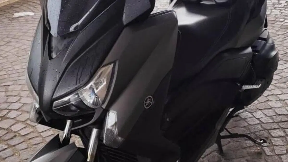 Yamaha X-Max 400 ABS (2013 - 16)  (6)