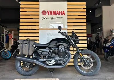 Moto Guzzi V7 Stone (2021 - 24) - Annuncio 10038739