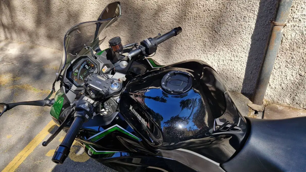 Kawasaki Ninja 1000 SX Tourer (2021 - 24)  (8)