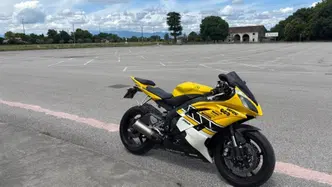 Yamaha YZF R6 (2008 - 09) usata