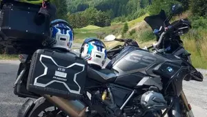 Bmw R 1200 GS (2017 - 18)  (2)