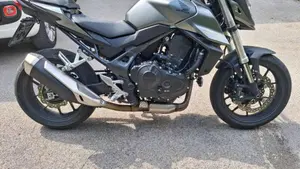 Honda CB 750 Hornet (2023 - 24)  (6)