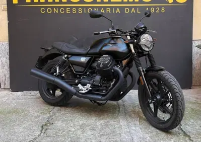 Moto Guzzi V7 Stone (2021 - 24) - Annuncio 10039058