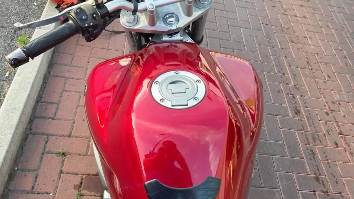 Yamaha FZ6 (2004 - 07)  (7)