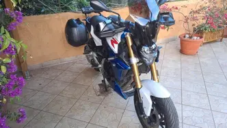 Bmw F 900 R (2021 - 24) usata