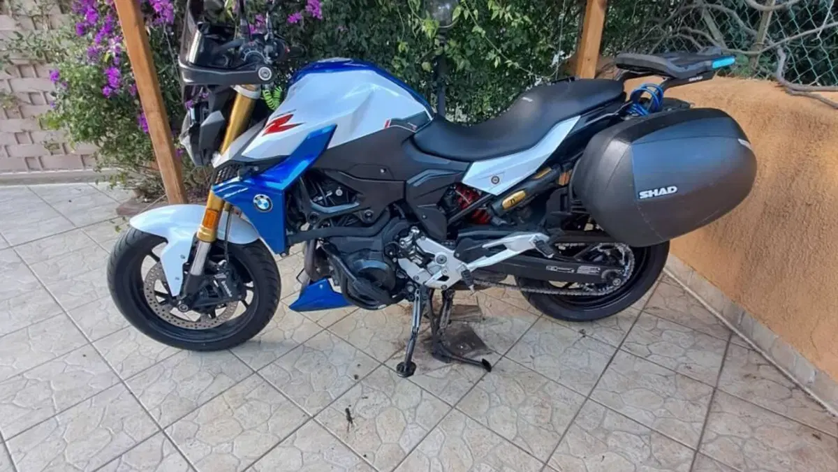 Bmw F 900 R (2021 - 24)  (4)