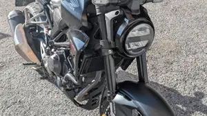 Honda CB 300 R (2022 - 26)  (3)