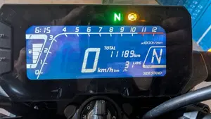 Honda CB 300 R (2022 - 26)  (6)