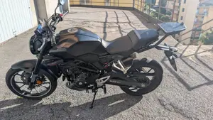 Honda CB 300 R (2022 - 26)  (9)