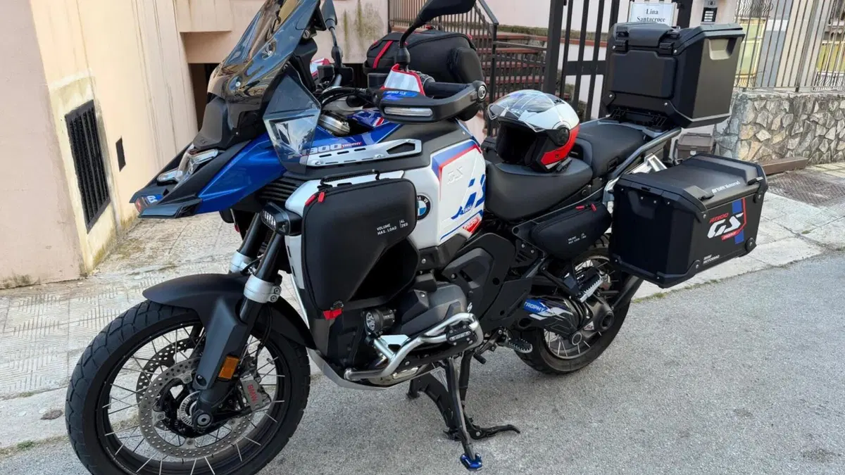 Bmw R 1300 GS Adventure Trophy (2025 - 26)  (5)