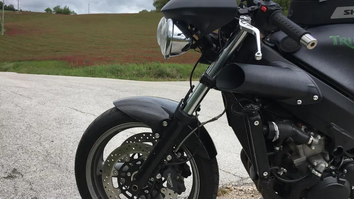 Triumph TT 600 (2000 - 01)  (2)