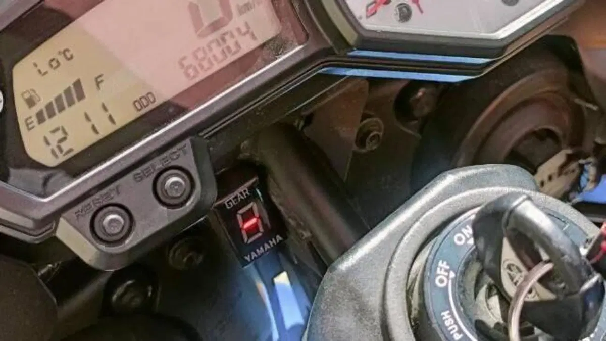 Yamaha Fazer 8 (2010 - 16)  (10)