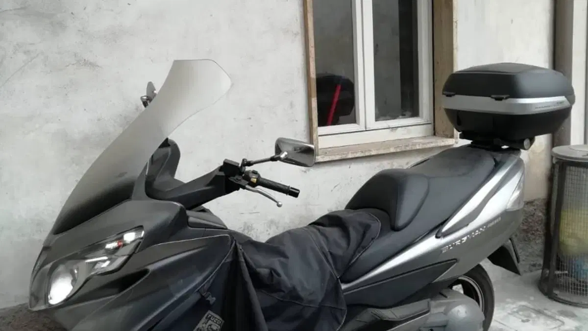 Suzuki Burgman AN 400 (2008 - 13) 
