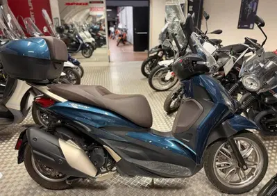 Piaggio Beverly 400 ABS-ASR (2021 - 24) - Annuncio 10039159