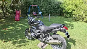 Bmw R 1200 R (2011 - 14)  (2)