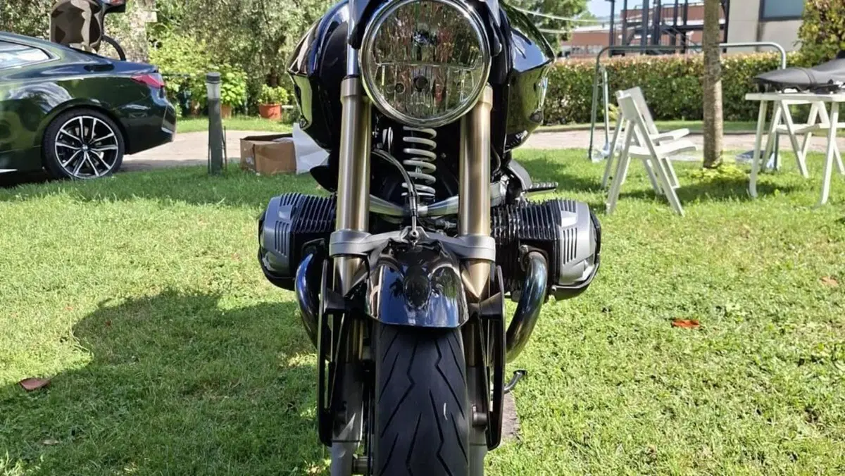 Bmw R 1200 R (2011 - 14)  (6)