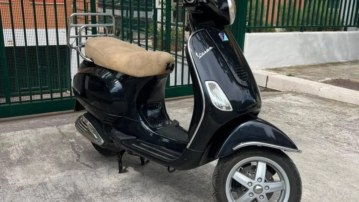Vespa LX 125 (2005 - 11)  (2)
