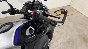 Yamaha MT-10 SP (2022 - 25)  (8)