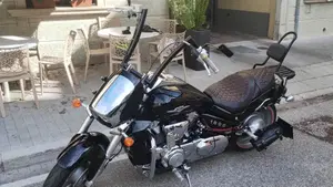 Suzuki Intruder M 1800 R (2009 - 14)  (4)