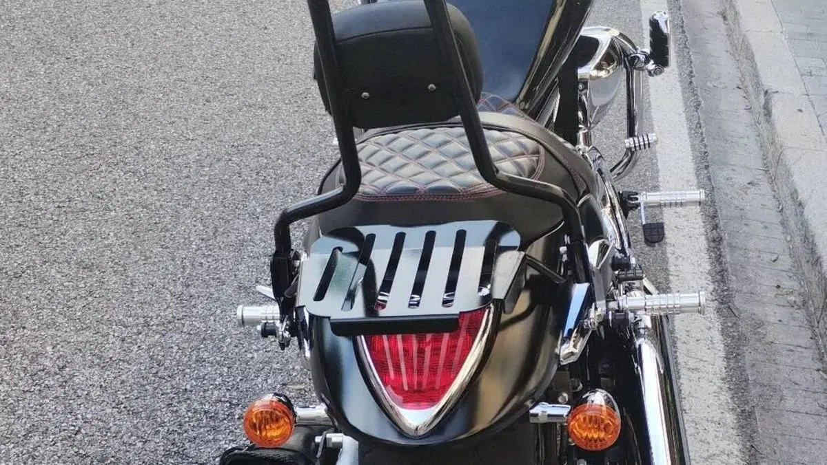 Suzuki Intruder M 1800 R (2009 - 14)  (6)