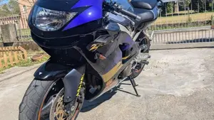 Kawasaki Ninja 600 ZX-6R (1998 - 99)  (4)