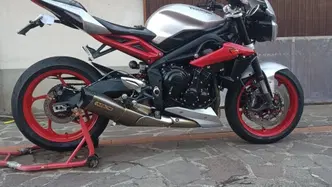 Triumph Street Triple RX ABS (2016 - 17)
