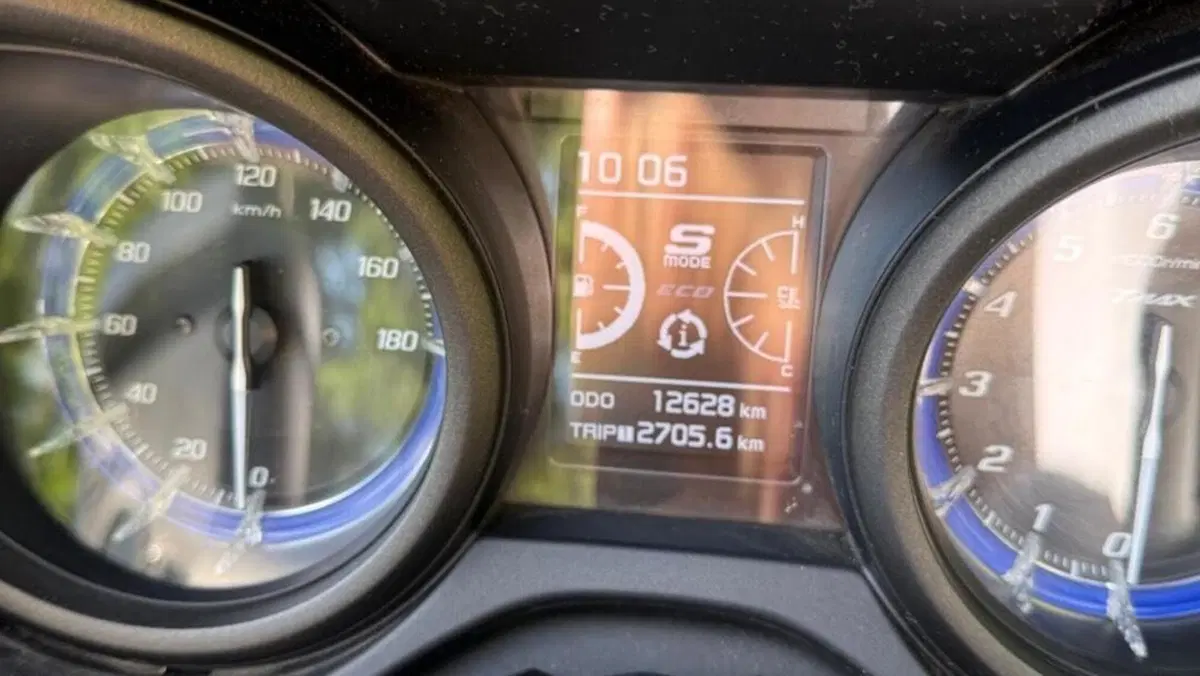 Yamaha T-Max 560 (2020 - 21)  (8)