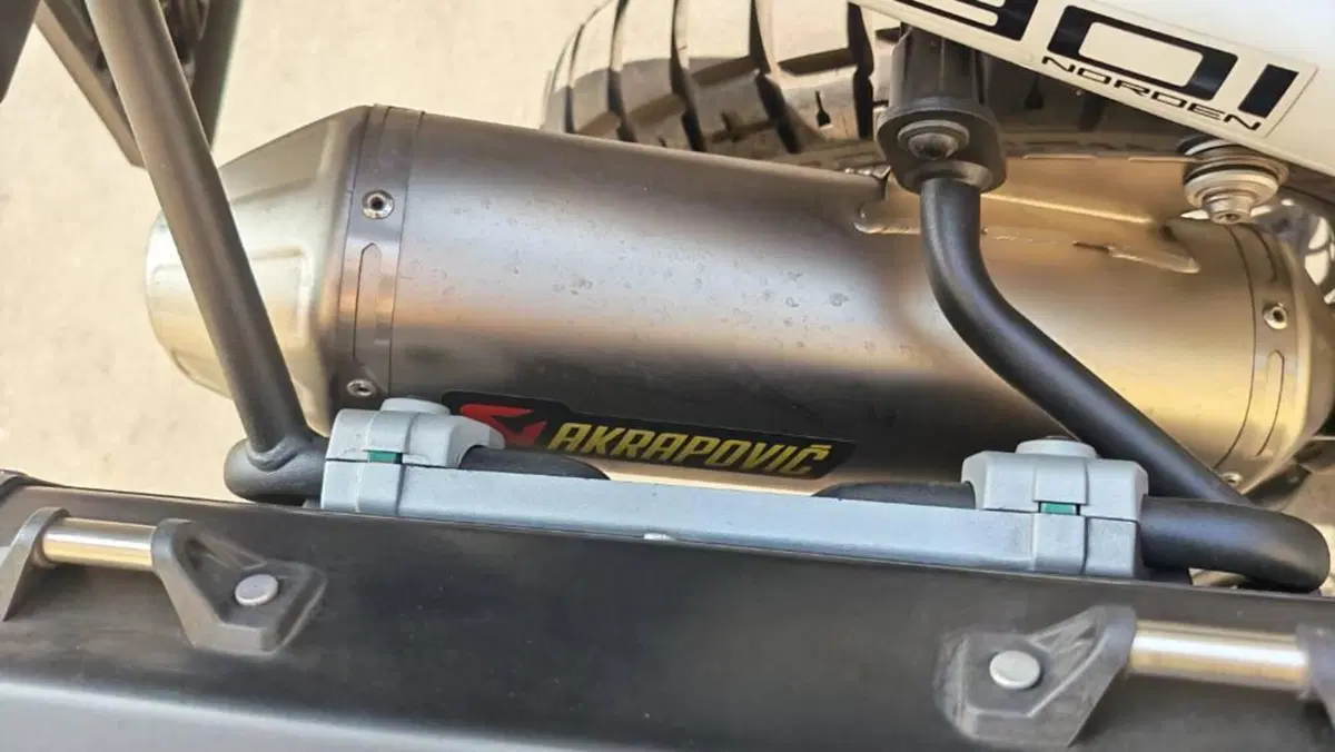 Husqvarna Norden 901 (2022 - 26)  (3)