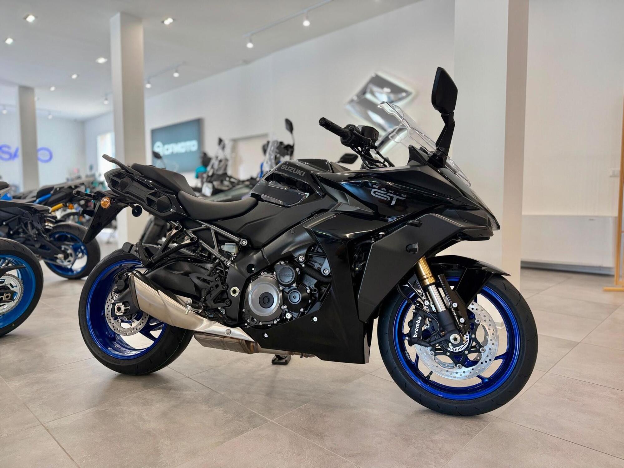 Suzuki GSX-S1000GT (2025 - 26) Nuova