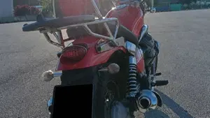 Moto Guzzi Nevada 750 Classic i.e. (2004 - 06)  (3)