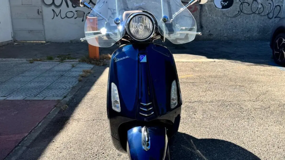 Vespa Primavera 150 3V ie (2014 - 16)  (4)
