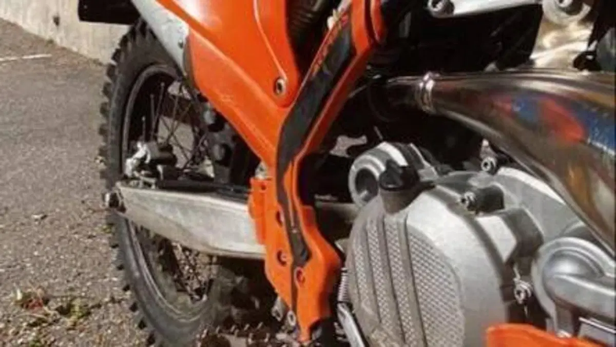 KTM 300 EXC E TPI (2020)  (4)
